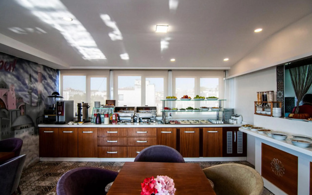 Lapis Inn Hotel & Spa