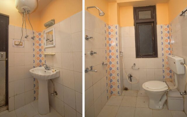 Hotel Golden Shangrila By OYO Rooms