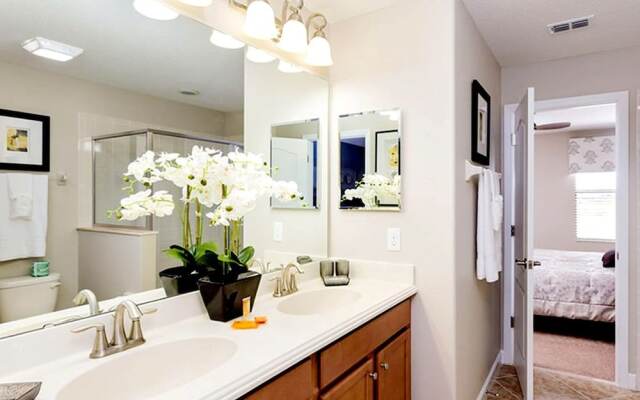 1415 Moon Valley Drive