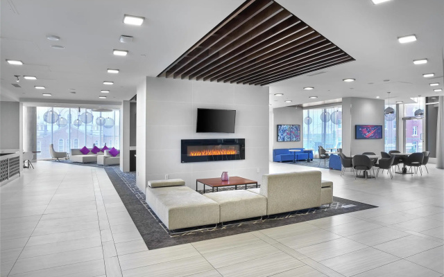 DoubleTree by Hilton Edmonton Downtown
