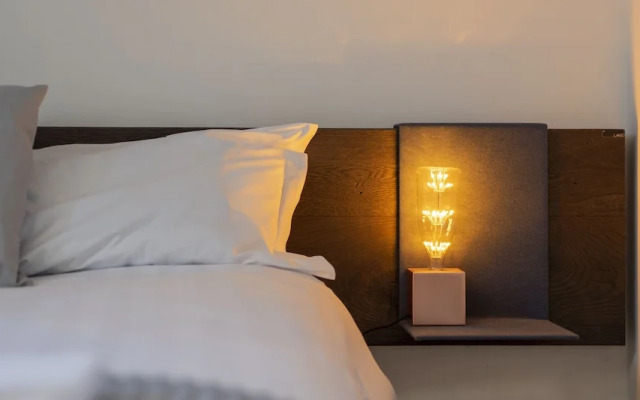 ALTIDO Romantic Loft for 3 in Perfect Como Centre