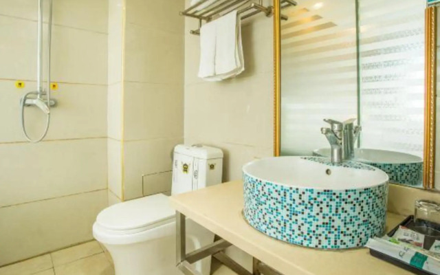 Jinxuan Hotel (Urumqi Miquan No.1 Middle School)