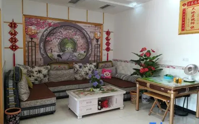 Luotian Zhuyuan Home