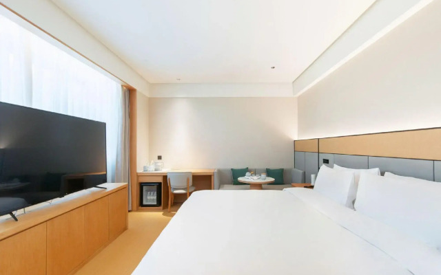 JI Hotel (Baoding Wanbo Square)