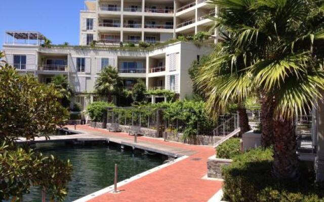 005 Marina Apartment