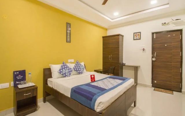 OYO 9968 Srirama Hotels, Kondapur