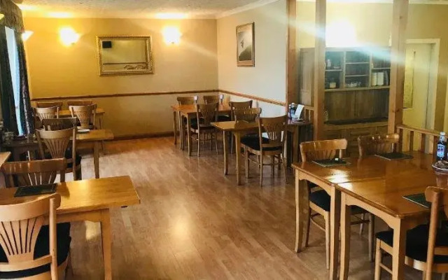 Urquhart Caledonian Hotel