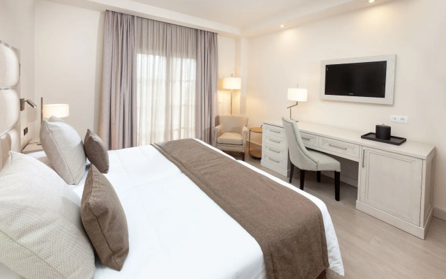 Hotel Riu Garoé