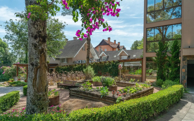 Hotel Monte Felice Bosque