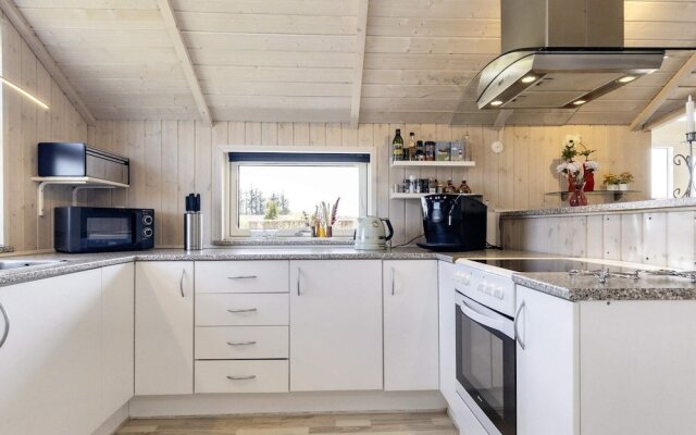 6 Person Holiday Home in Hadsund-by Traum