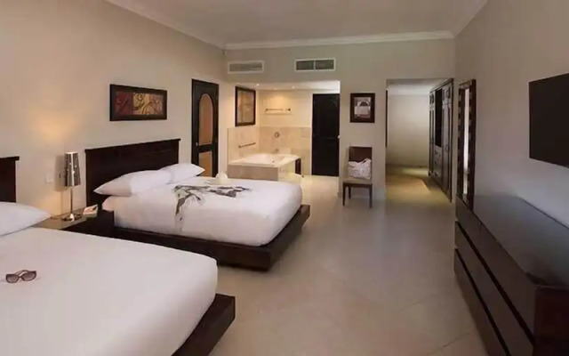 Royal Suites of Lifestyle Holiday Resort