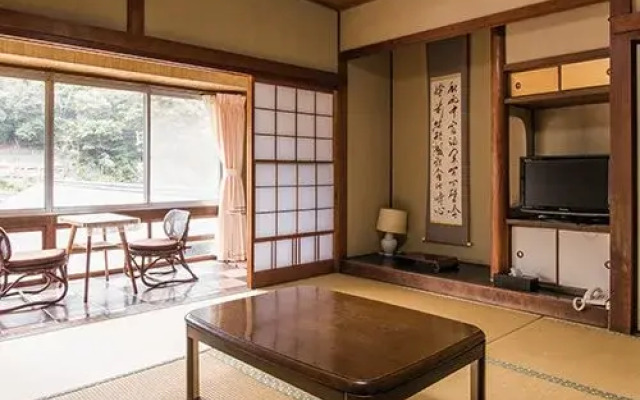 Izumiya Ryokan