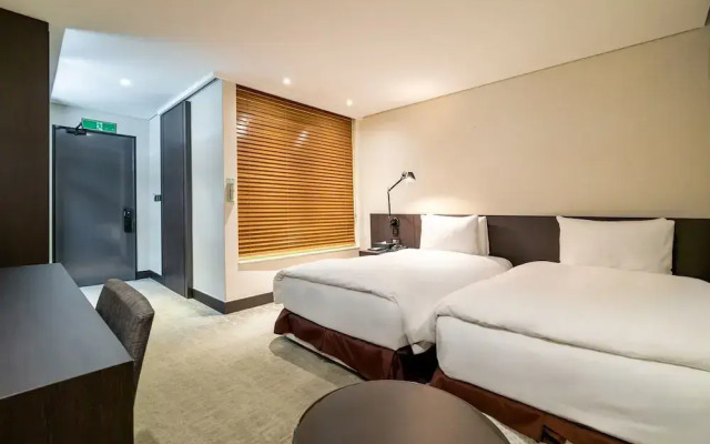 The Sky Hotel