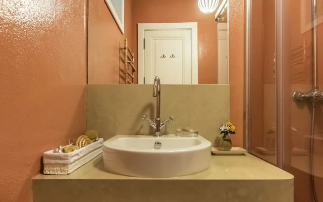 Ida Blue, Adatepe - Adults Only