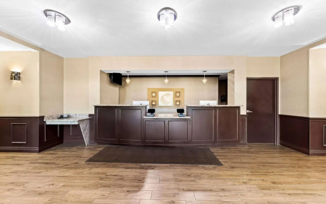 Comfort Inn & Suites Near Lake Lewisville