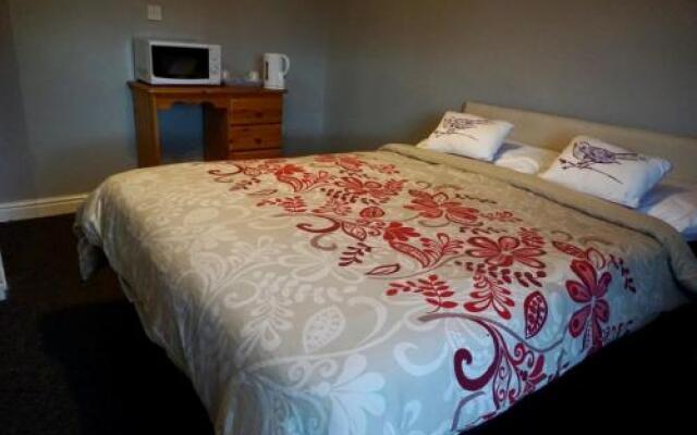 Adnans Hotel