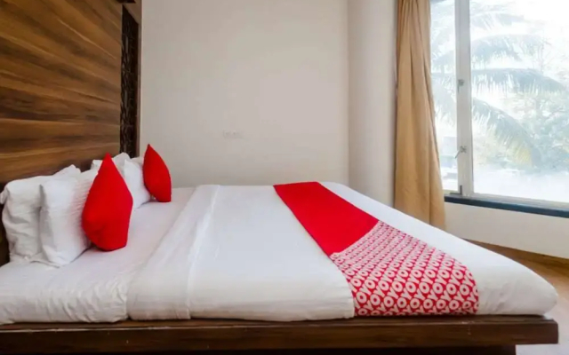 Hotel RR Suites - Near LODHA Xperia Mall