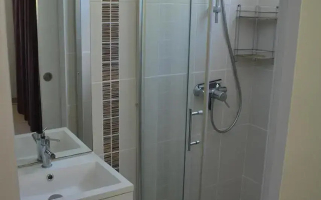 Maison avec piscine à 80 mètres de la plage