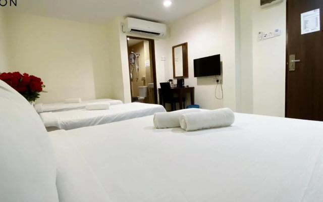 Jb City Hotel – Guest Rooms – Johor Bahru