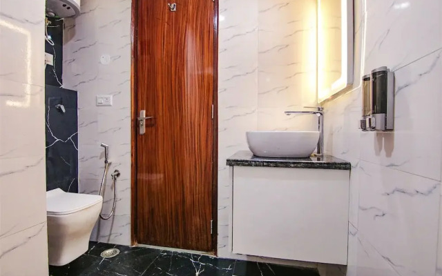Fabhotel Satyam International