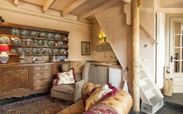 Mulberry Cottage