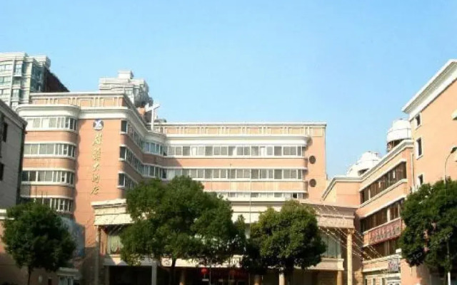 Xiong Zhen Hotel