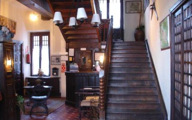Hostal Ayestaran II