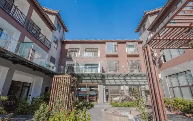 Nujiang Memory Riverview Hotel
