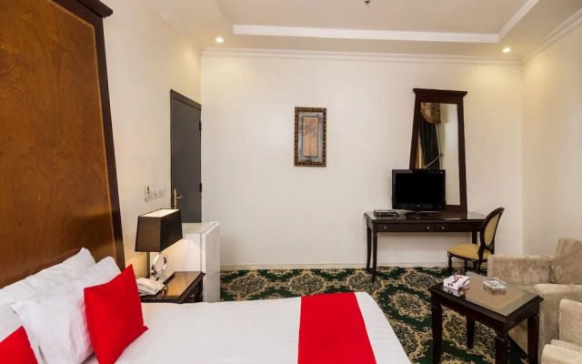 OYO 131 Al Hamra Palace Al Jawazat Branch