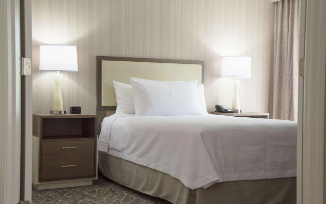 Homewood Suites Atlanta - Peachtree Corners/Norcross