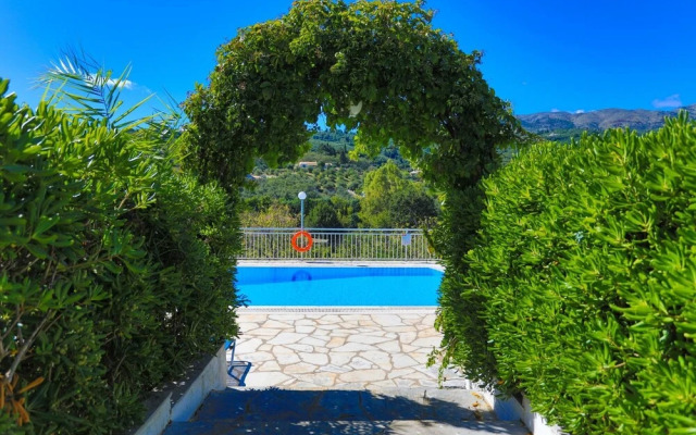 Cochelli Villa Upper