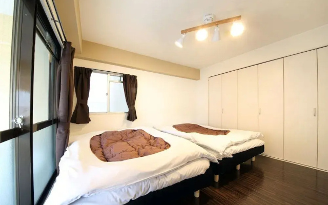Studio Minamisenba 803