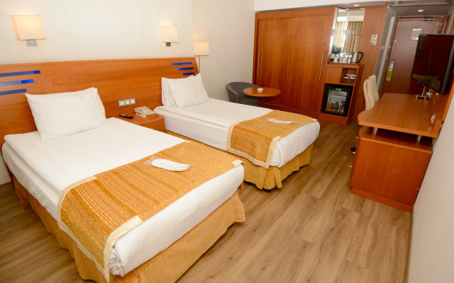 Holiday Inn Istanbul City by IHG - Image 5