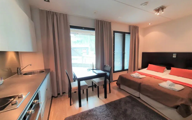 Levi Suites Levi Gold