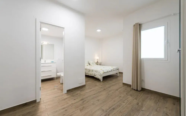 Seafront Apartment Las Canteras Beach