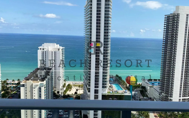 HYDE Beach House Resort Rental