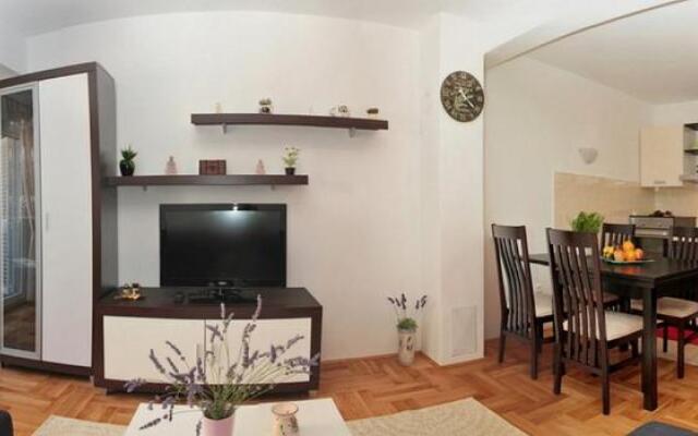 Apartment Central City