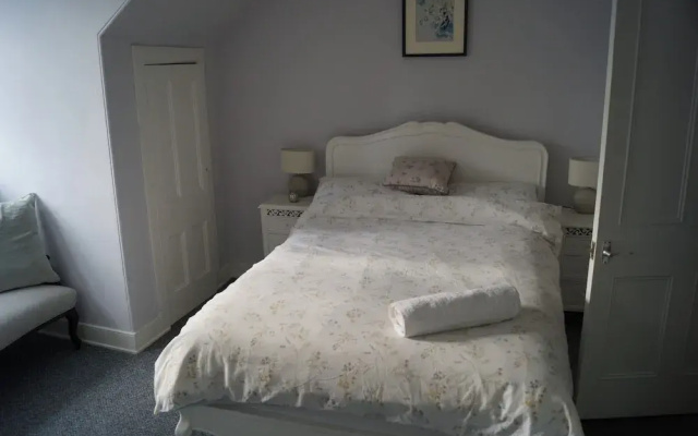 3-bed Cottage - Fast Wifi-big Garden - Town Centre