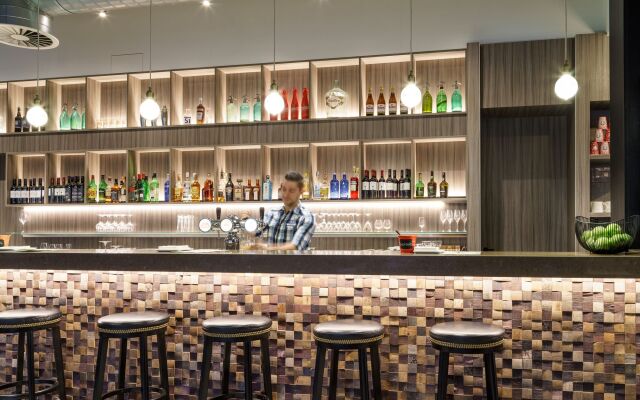 Holiday Inn Brussels Airport by IHG