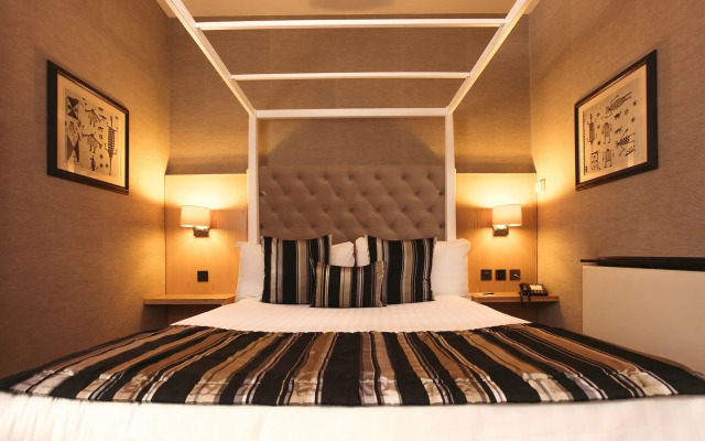 The Vermont Hotel & Vermont Aparthotel 