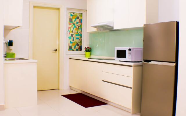 Crest Residence