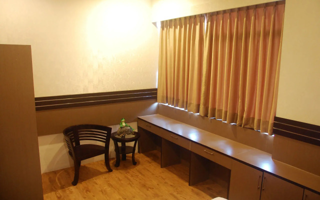 Gandhi Inn