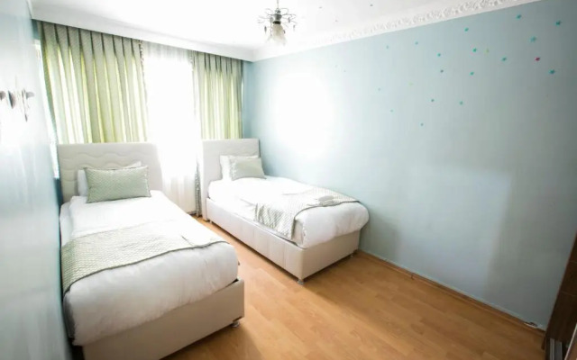 2BR-1LR SEAVIEW FAMILY PLACE NEXT TO CENTEr