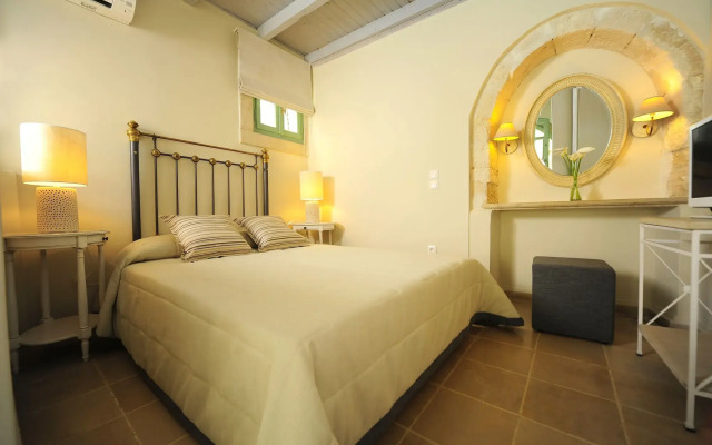 Mythos Suites Boutique Hotel