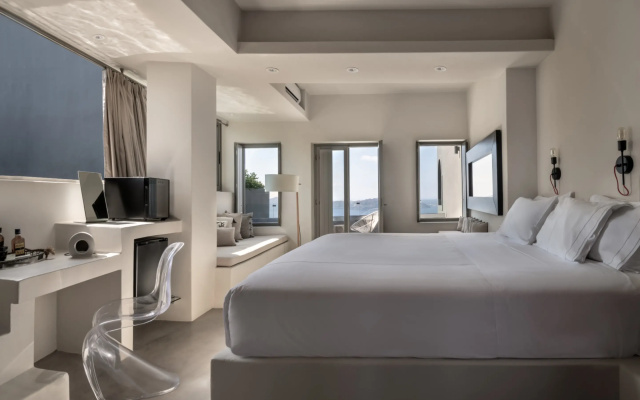 West East Suites