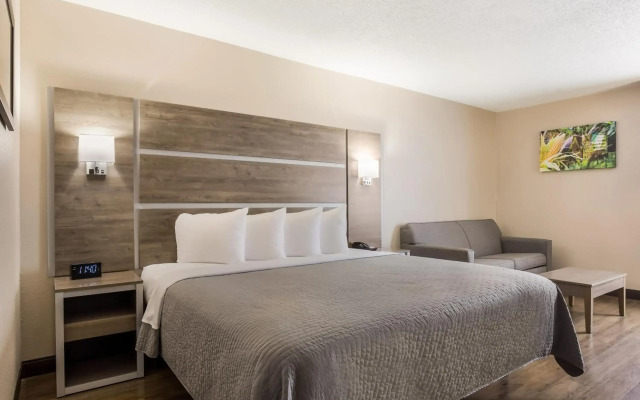Hometown Inn
