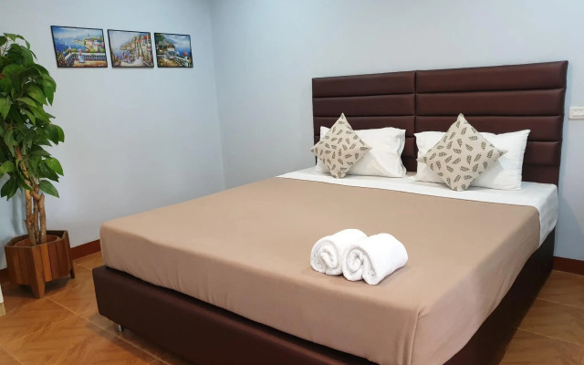Friend's House Resort