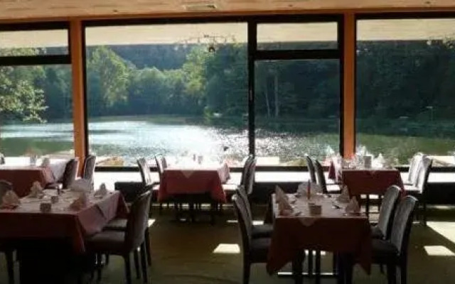Hotel Am See