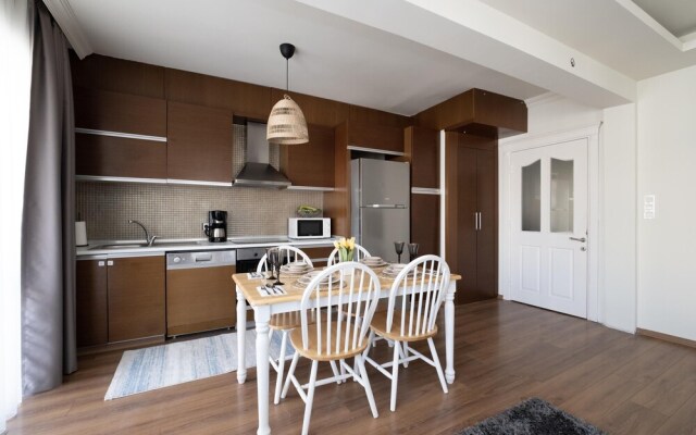 Wolf Suites