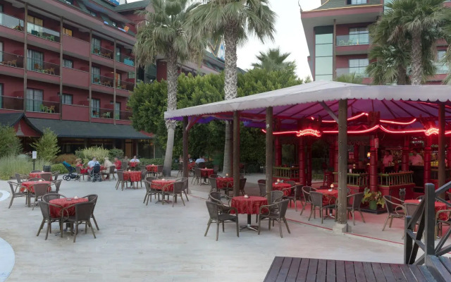 Siam Elegance Hotels & Spa